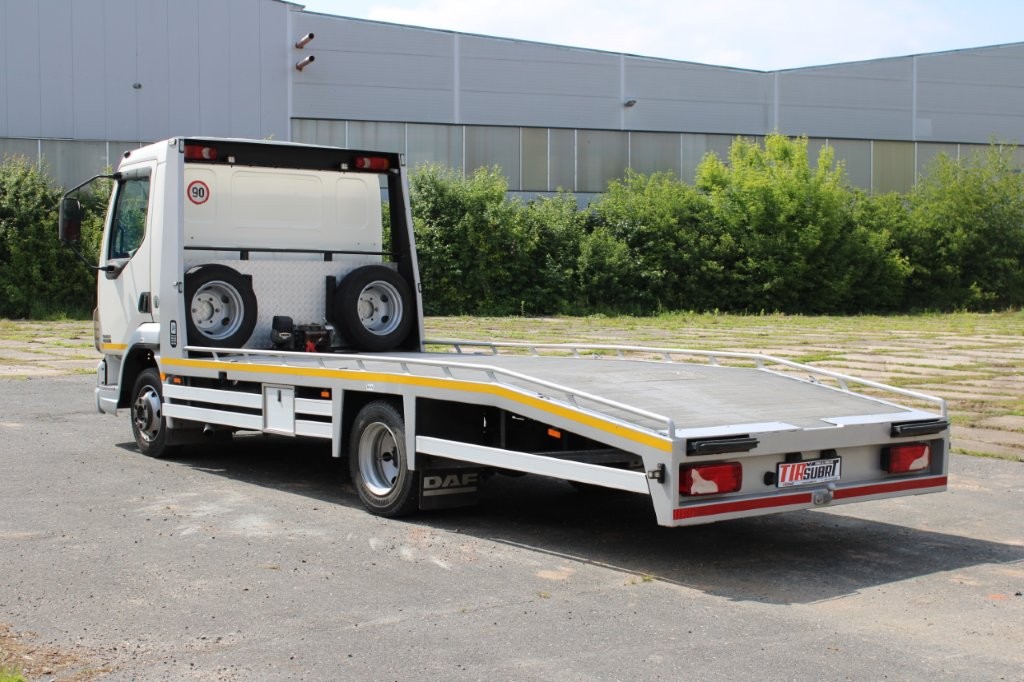 DAF FA LF 45.130 ODTAHOVÉ VOZIDLO