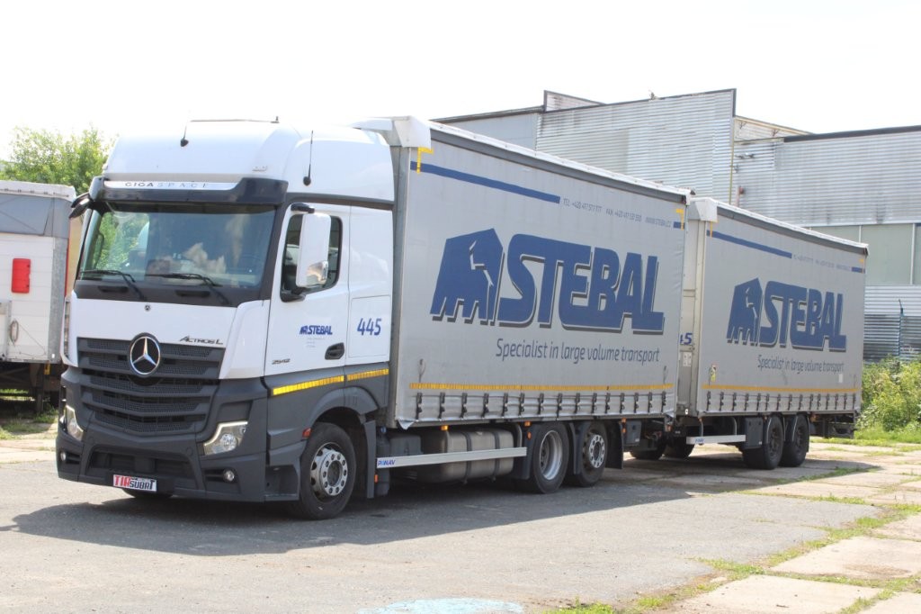 Mercedes-Benz Actros 2542 NAVIGACE + PANAV TVK 18 M (8,20m x 2,4