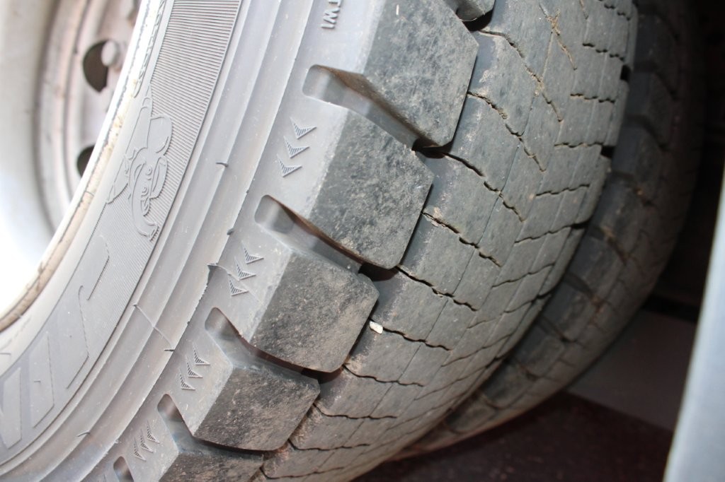 Mercedes-Benz Actros 2542 NAVIGACE + PANAV TVK 18 M (8,20m x 2,4