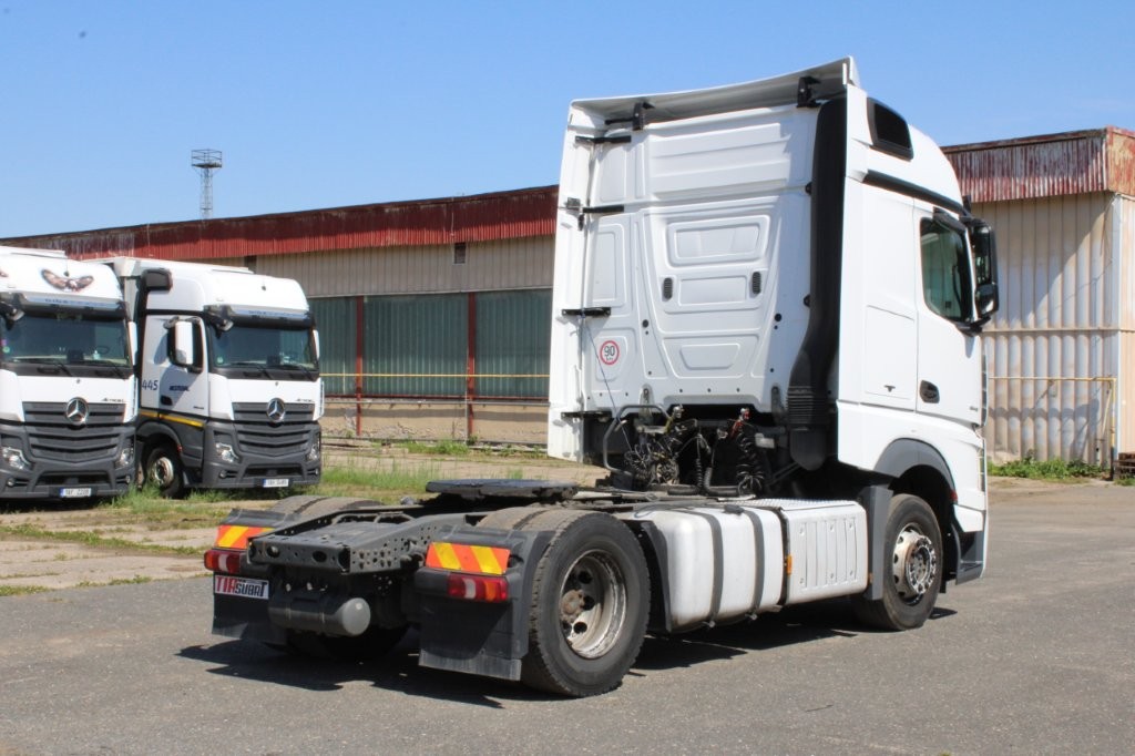 Mercedes-Benz ACTROS 1845