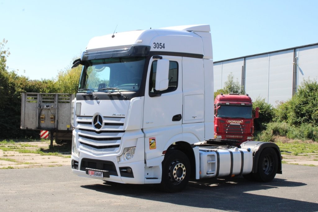 Mercedes-Benz ACTROS 1845