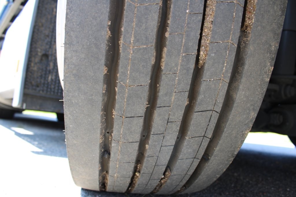 Mercedes-Benz Actros 2542 NAVIGACE + PANAV (8,20m x 2,48m x 3m)